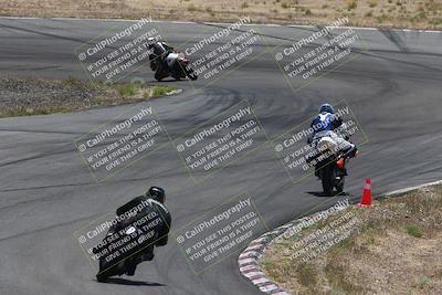 media/Apr-20-2025-AHRMA (Sun) [[393a79c373]]/Race/Group 4/Turn 4b/